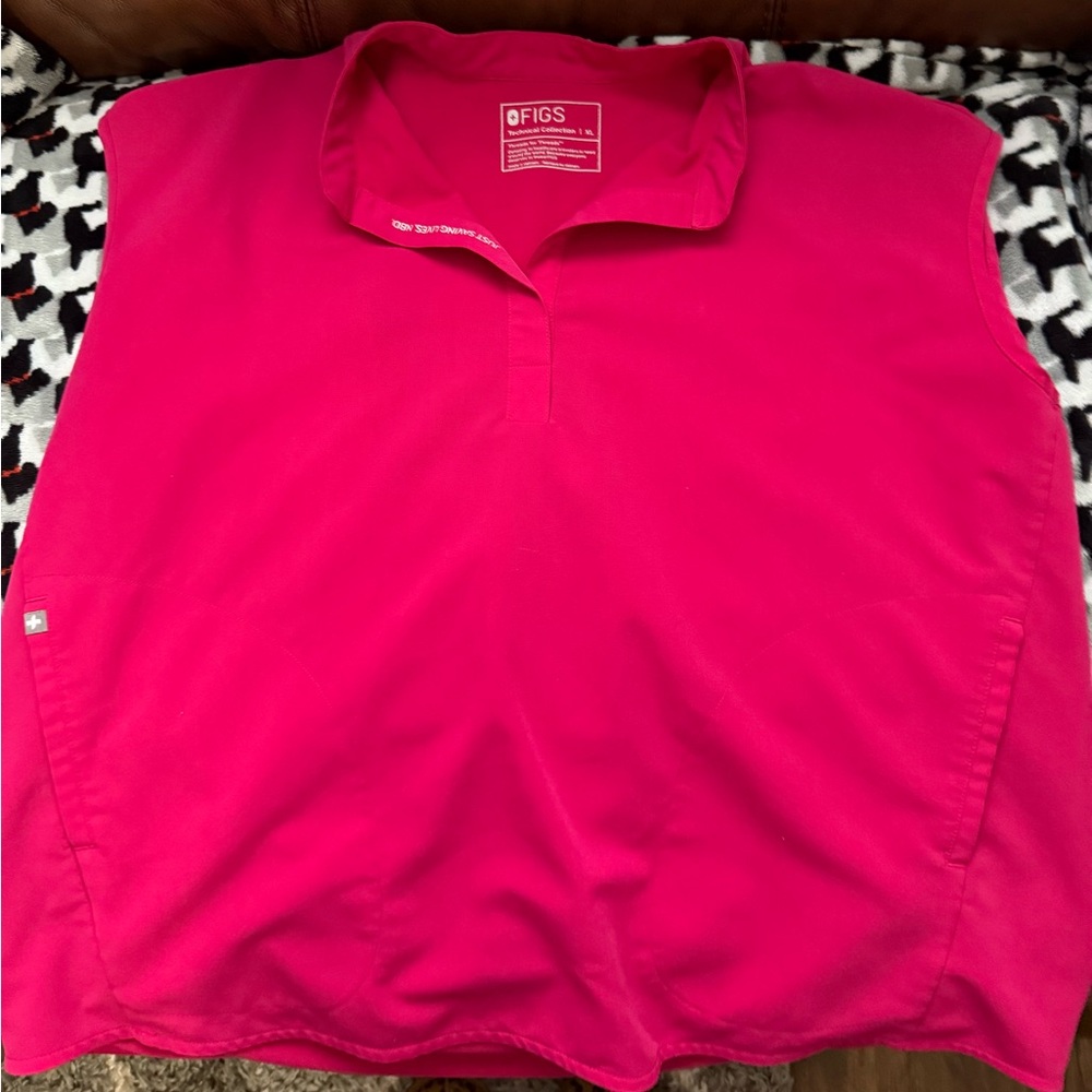 Figs Rafaela scrub top